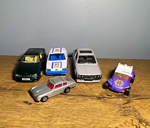 Diecast metal cars bundle - metal,
