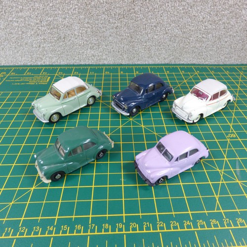 Job lot corgi - job, x