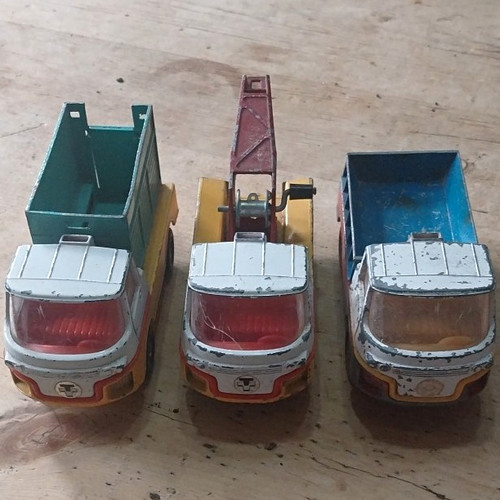 Lot corgi turbine - turbine, trucks.