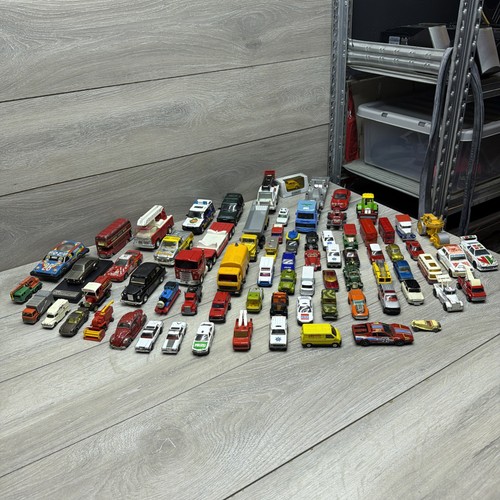 Joblot collection toy cars etc - toy,