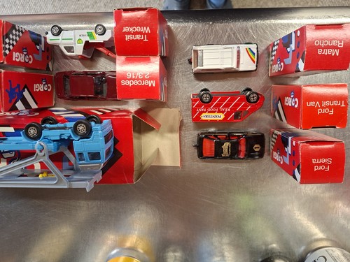 1980 corgi die cast - cast, 9