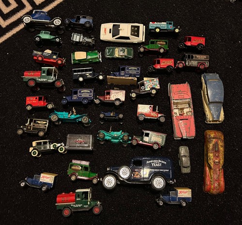 Vintage die cast - model, cars