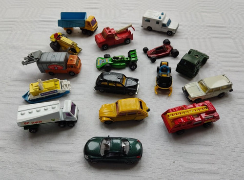 Job lot assorted diecast - job, 16