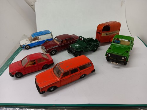 Corgi dinky britains - corgi,, job