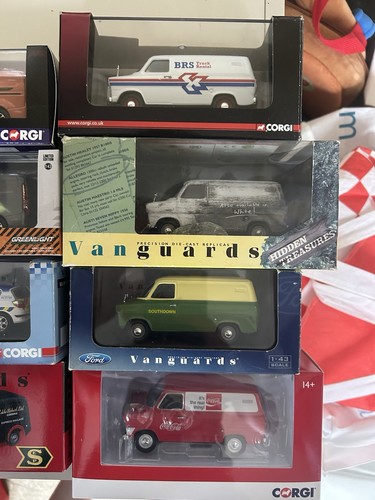 Corgi vanguards ford - ford, transit