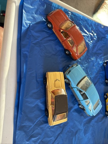 Corgi matchbox ford - /,