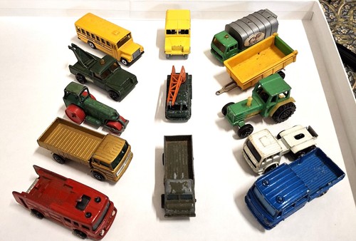 Diecast vehicles joblot 19 - of,