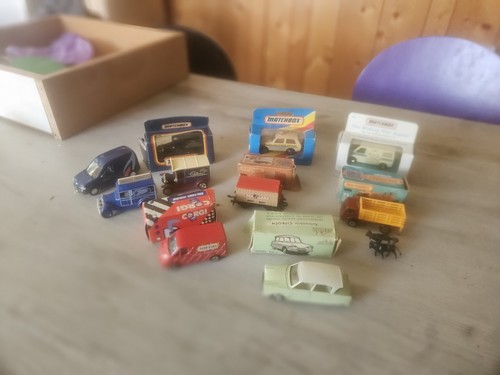Matchbox corgi solido - matchbox,